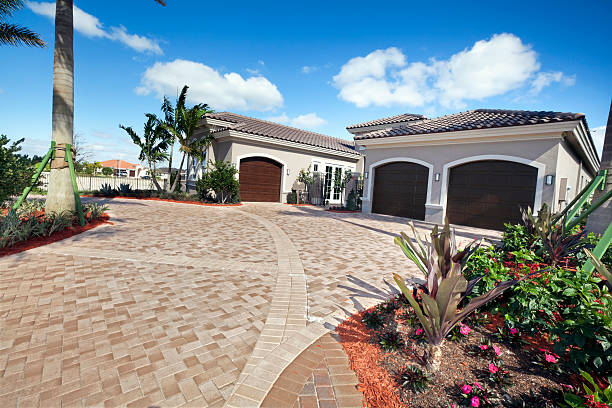 Best Custom Driveway Pavers  in Roslyn Estates, NY